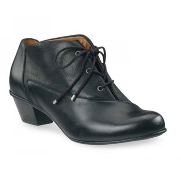 Aetrex Shoes - Aetrex Leah shoetie